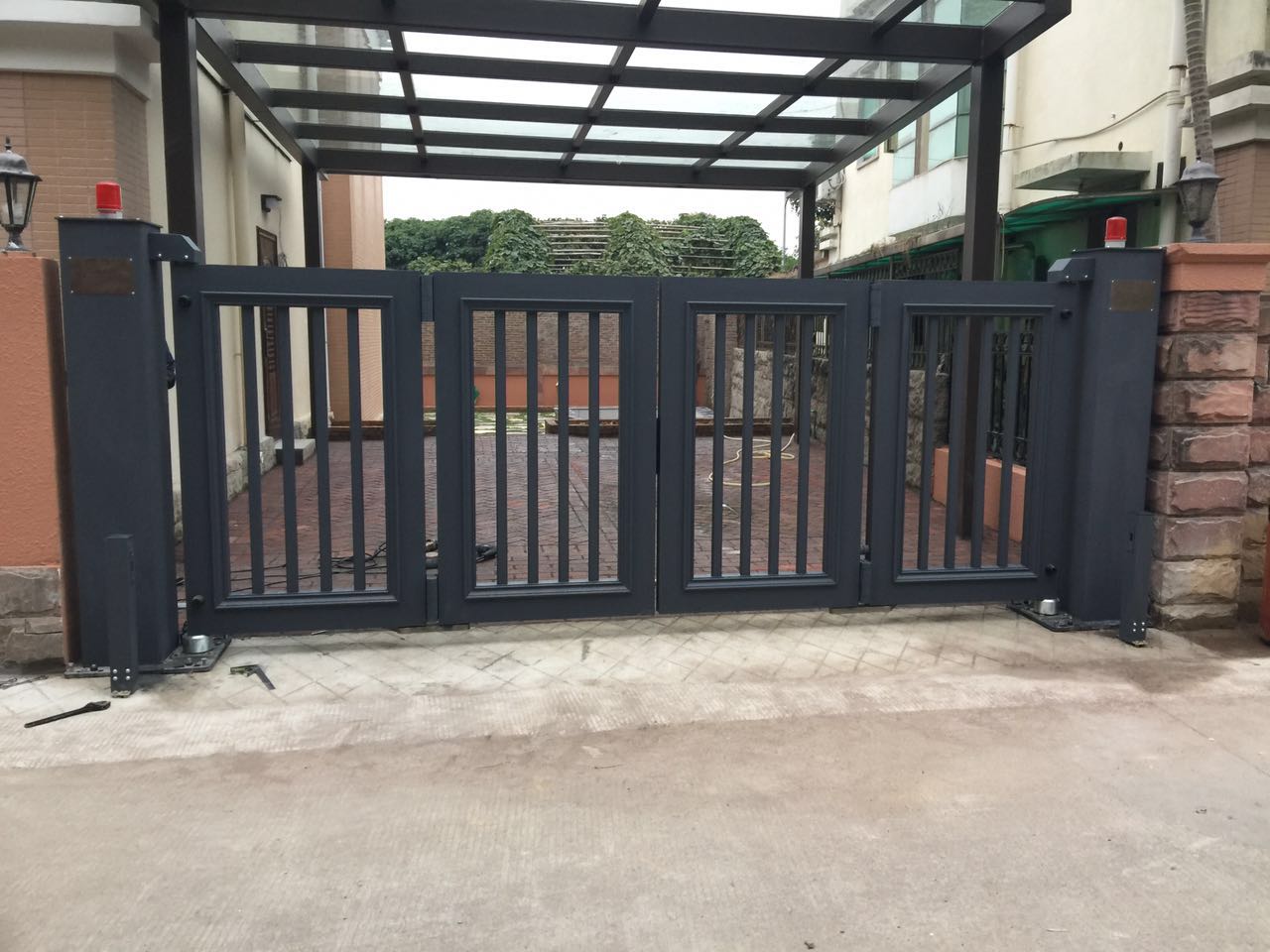 苏州吴中区苏州吴中区德阳市悬浮折叠门